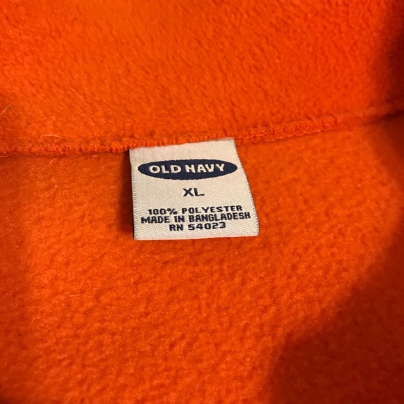 Old Navy fleece top - Picture 6 of 6